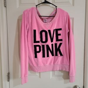 Love pink sweater